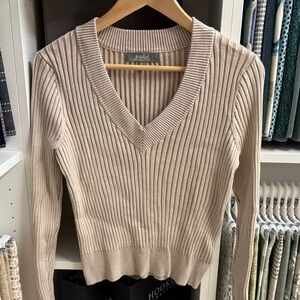 Marled V-Neck Ribbed Sweater - Beige